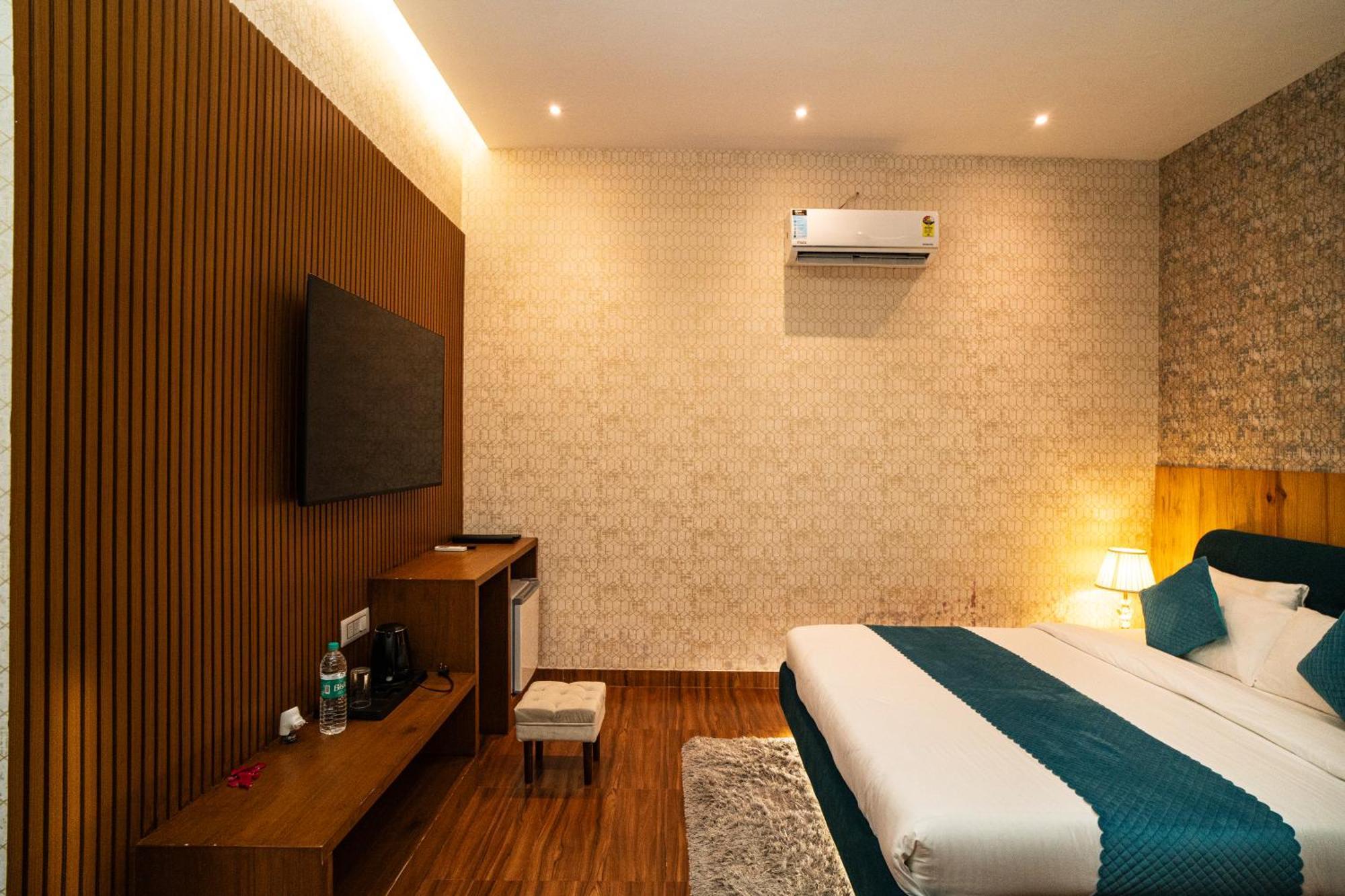 The Aravali Resort Bijni Экстерьер фото