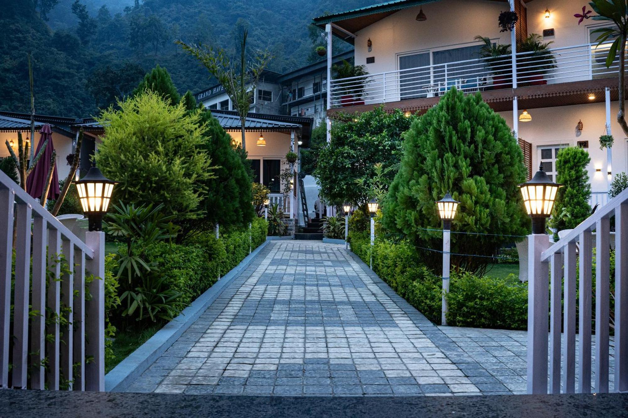 The Aravali Resort Bijni Экстерьер фото