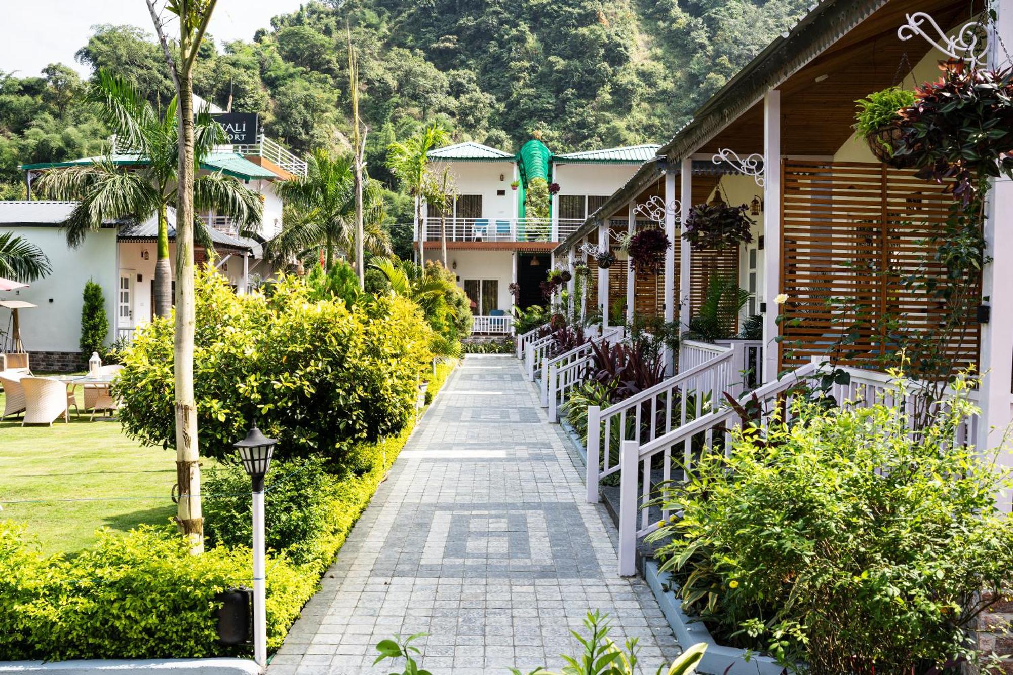 The Aravali Resort Bijni Экстерьер фото